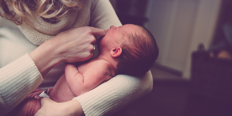 Laikotarpis po gimdymo: psichologės įžvalgos